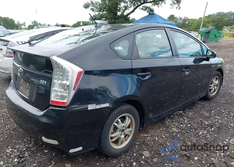 2011 Toyota Prius Two from USA, damaged, VIN JTDKN3DU3B1369120